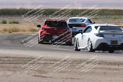 media/Oct-04-2025-OnGrid (Sat) [[44bd565ffa]]/Purple Group/Grapevine/